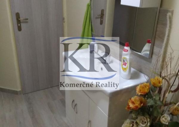 Obchodné priestory na prenájom, Františkánska ulica, Trnava, 60m2, 540,-EUR + en.