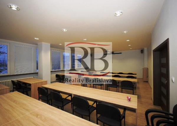 Kancelarie na prenájom, Drevárska, Pezinok