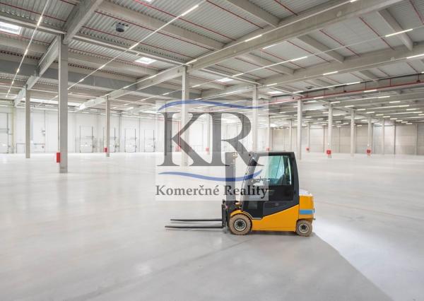 5000 m2 hala na PRENÁJOM, Trenčín