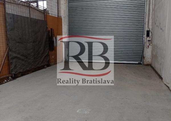 Skladové priestory 20,48,60,75 m2 na Kopčianskej ulici