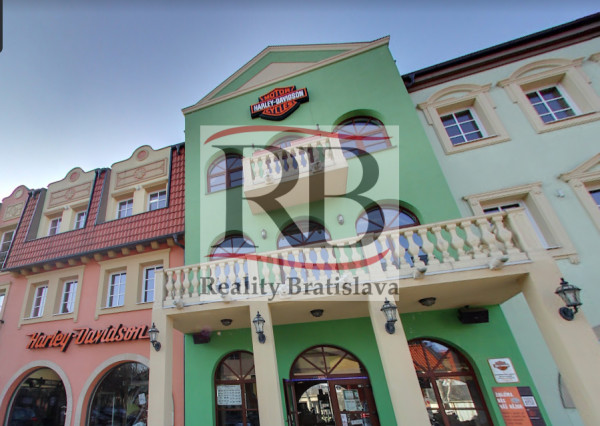 Priestory na Rebarborovej ulici v budove Harley Davidson na prenájom, BAII