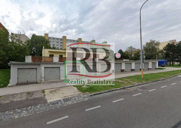 Garáž, Dúbravčická ulica