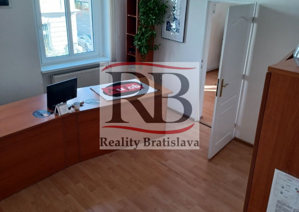 Kancelársky celok s možnosťou bývania, v blízkosti Hl. vlakovej stanice, Jelenia ulica- BAI