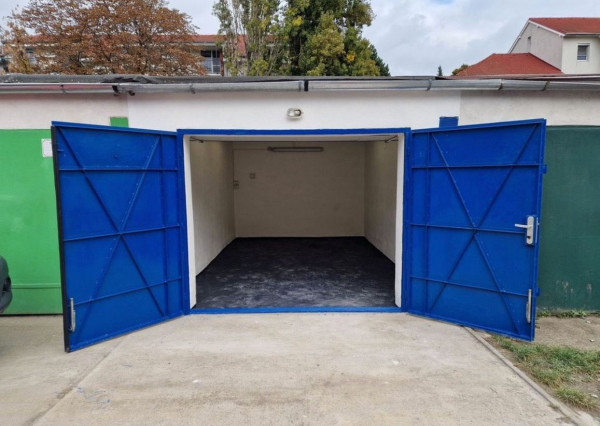 Garáž na predaj - ul. Chemická, Bratislava III