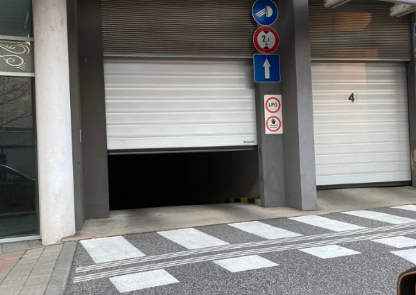 Garážové státie na predaj - ul. Bajkalská, Bratislava II TOP