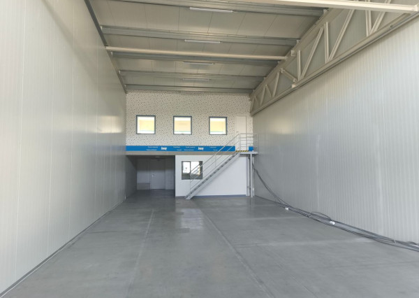 Výrobný priestor na prenájom - Bratislava III