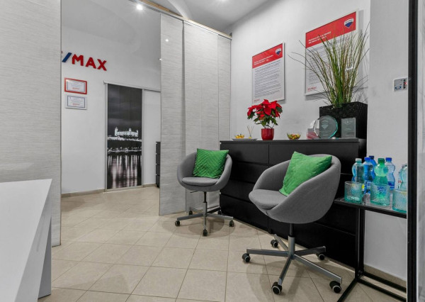 Obchodné priestory na prenájom - Bratislava I 