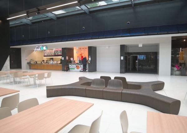 Voľný priestor na gastro prevádzku na prenájom - Bratislava II 