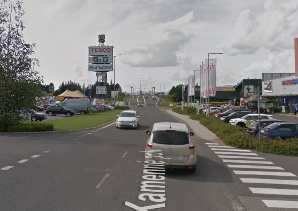 Obchodné priestory v nákupnom centre v lokalite Kamenné Pole - Liptovský Mikuláš, 320-1000m2