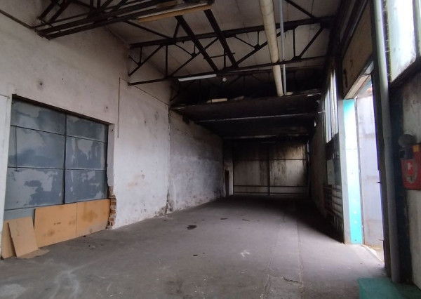 Skladový priestor na prenájom,150m2, Priemyselná ulica,Galanta