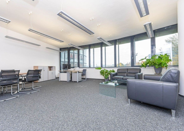 Priestory vhodné na jógu, pilates či telocvičňu v blízkosti ŽST Petržalka