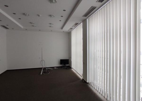 Kancelárie 15-60m2, s možnosťou zasadačky, roh Obchodnej a Hurbanovho Námestia, BAI