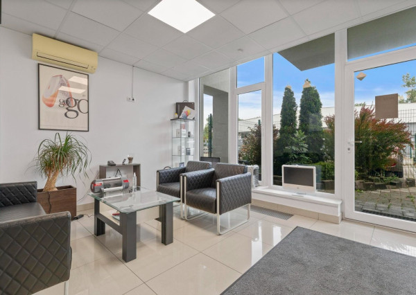 Administratívne priestory + 6x parking na prenájom, 154,40m2, Žabí Majer - Bratislava III