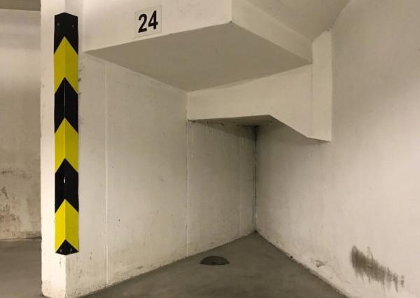 Garážové státie 12 m2 na Kríkovej ulici, Vila Lujza na predaj