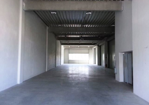 Skladový priestor 405m² v Golden City na prenájom