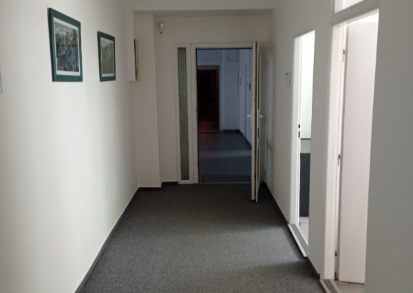 Kancelárske priestory na Panónskej ceste 37 až 148,5 m2