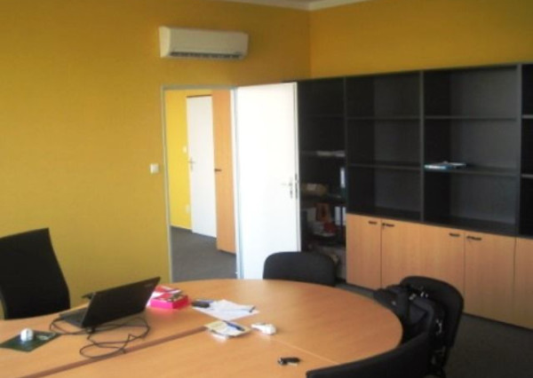 Kancelársky a skladový priestor v mestskej časti Vajnory