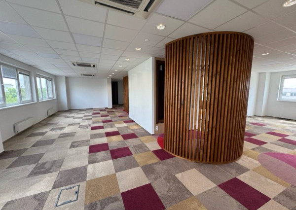 Kancelárske priestory s možnosťou skladu, Na Pántoch – Rača 