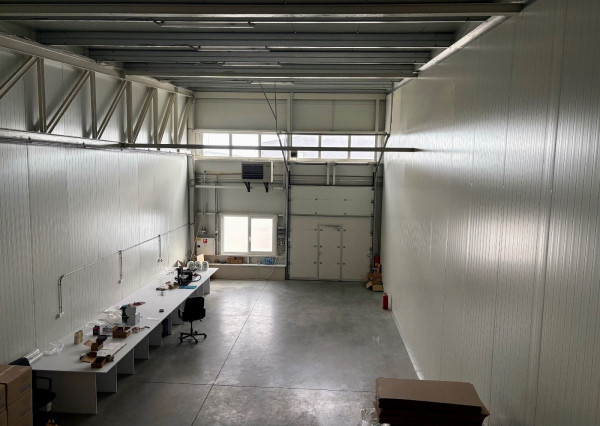 Na prenájom moderný skladový priestor v polyfunkčnom areáli na Starej Vajnorskej ulici