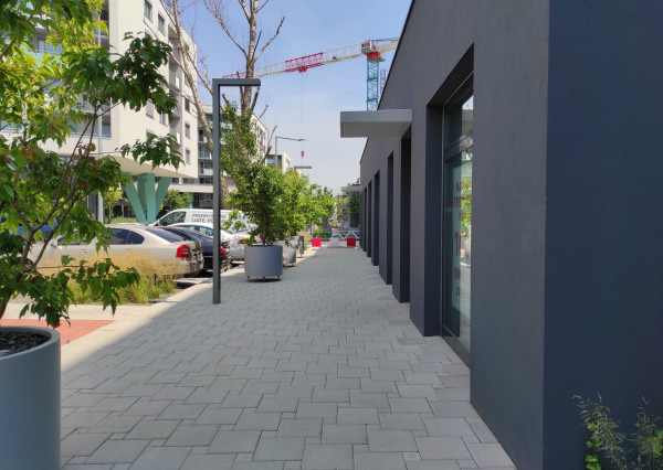 PRENÁJOM obchodný priestor v komplexe NUPPU s 2 parkovacími miestami, 165,89m2