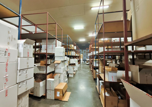 Na prenájom skladové/výrobné priestory v areáli na Magnetovej 13, Bratislava II TOP