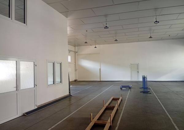 Výrobná hala s kanceláriami,  Považská Bystrica