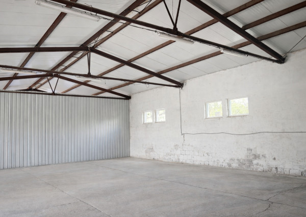 Na prenájom skladové priestory - 207m2, Bratislavská ulica, Trnava 