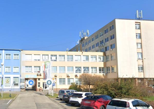  Na prenájom kvalitný obchodný priestor s výmerou 138 m² na ul. Hattalova