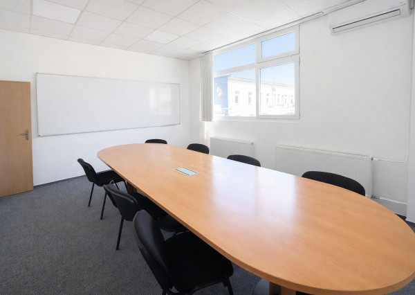 PRENÁJOM – Multifunkčný priestor 225,80 m² 