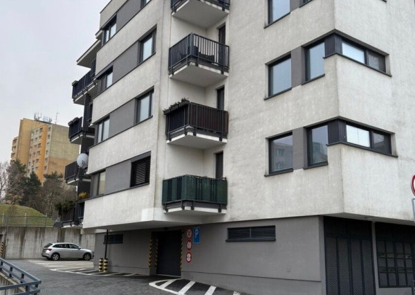  na predaj parkovacie miesto na ulici Martina Granca, BA IV TOP