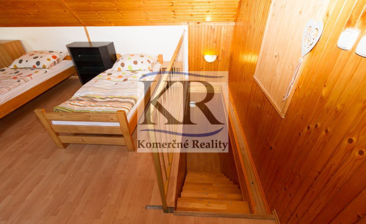 Ubytovanie pre pracujúcich / robotníkov, 90m2, 150,-EUR/osoba/mesačne vrátane en., Suchá nad Parnou - fotografia 6