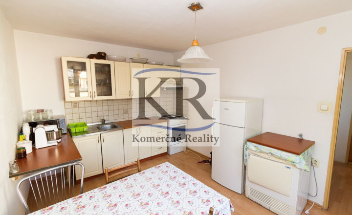 Ubytovanie pre pracujúcich / robotníkov, 90m2, 150,-EUR/osoba/mesačne vrátane en., Suchá nad Parnou - fotografia 9