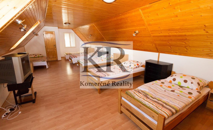 Ubytovanie pre pracujúcich / robotníkov, 90m2, 150,-EUR/osoba/mesačne vrátane en., Suchá nad Parnou - fotografia 7