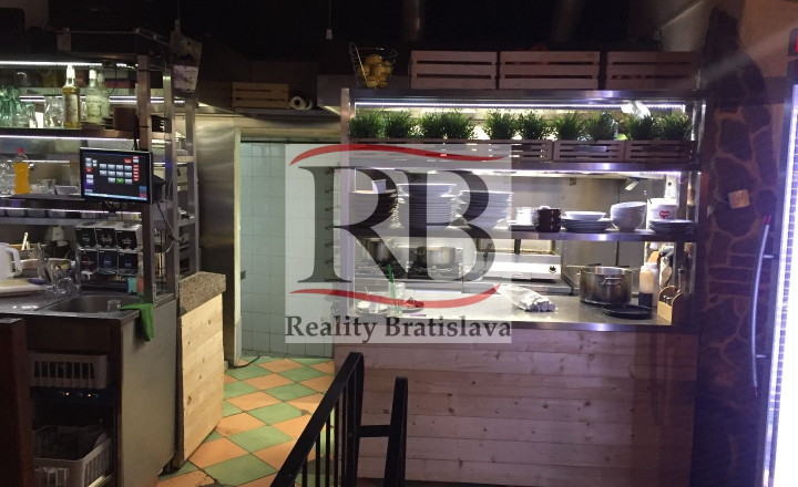 Reštaurácia v Starom meste na predaj, Bratislava I - fotografia 4