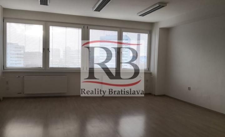 Uzavretý kancelársky celok v blízkosti trhoviska Miletičova, 244 m2 alebo 484 m2 - fotografia 8
