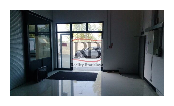 Na prenájom skladový priestor na Starej Vajnorskej v BAIII, 70m2 - fotografia 4