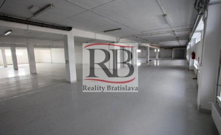Skladové priestory, Elektrárenská, Bratislava III - fotografia 1