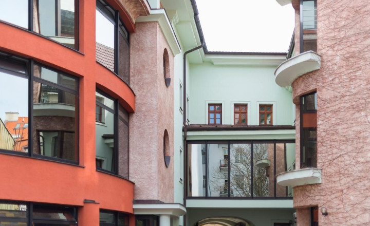 Priestor na prízemí, s vlastným vstupom 79,15m2 v centre na Panenskej ulici - Staré Mesto - fotografia 6