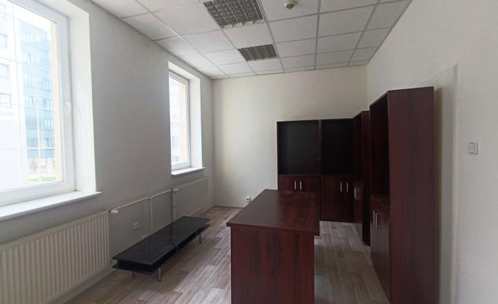 Kancelársky priestor 30m² v BA - I na prenájom