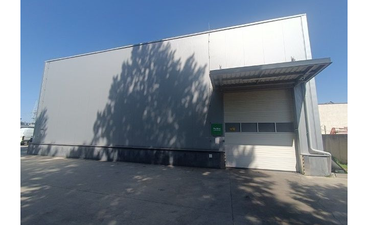 Prenájom - sklad s administratívou, Technická, Bratislava II - fotografia 1