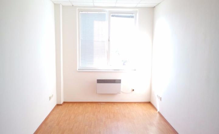Kancelárske priestory na Hattalovej ulici, BA - fotografia 5