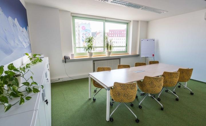 Kancelárske priestory na Námestí SNP, v blízkosti Kamenného Námestia, 80m2 TOP - fotografia 5