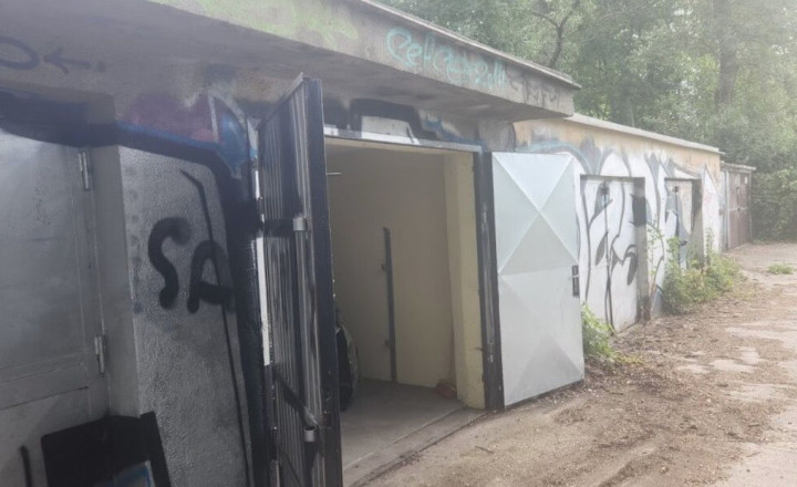 Na predaj garáž 16 m2 na Kramároch  - fotografia 2