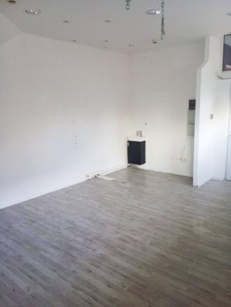 Nový obchodný priestor na prenájom, s výmerou 24m2, v Stupave - fotografia 2