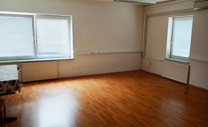 Na prenájom administratívne priestory – Stupava, centrum