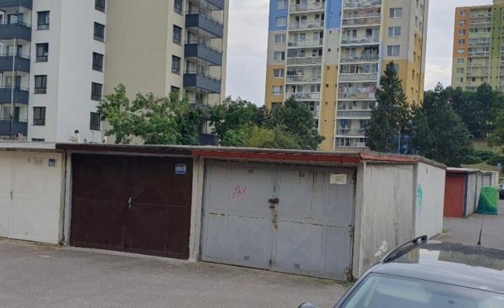 Na predaj garáž bez pozemku v Bratislave III TOP  - fotografia 1