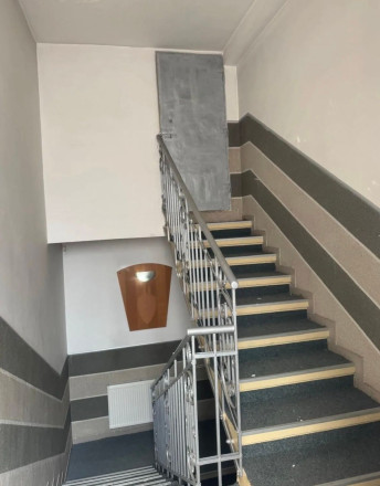 Na predaj budova v lukratívnej lokalite Bratislava – Nové Mesto - fotografia 4