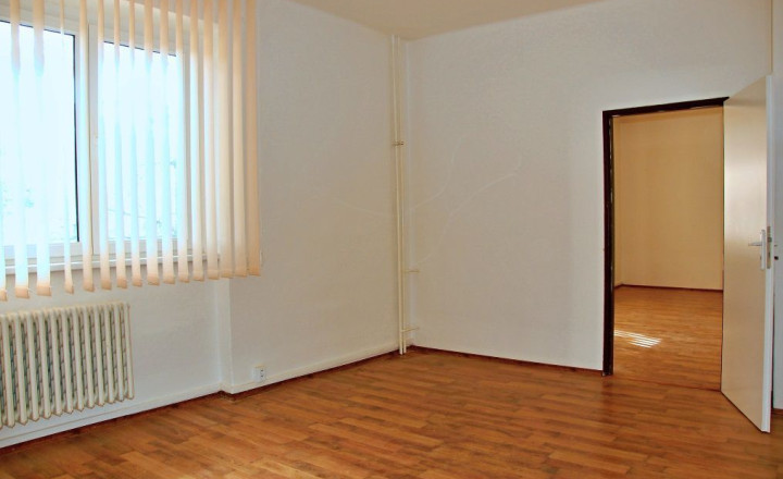 Kancelárske priestory, Trenčín – Sihoť I - fotografia 3