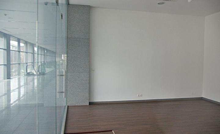 Obchodné priestory, Centrum, Trenčín - fotografia 9
