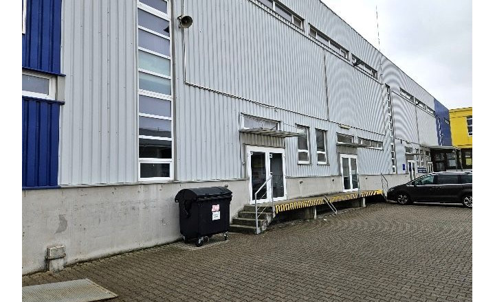 Na prenájom sklady, kancelárie, Showroom - predajňa, 270m2, Bratislava III TOP - fotografia 4